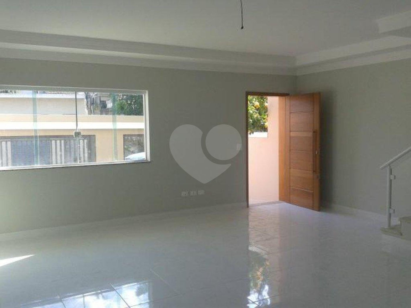 Sobrado à venda com 3 suítes em Vila Constança, São Paulo, SP