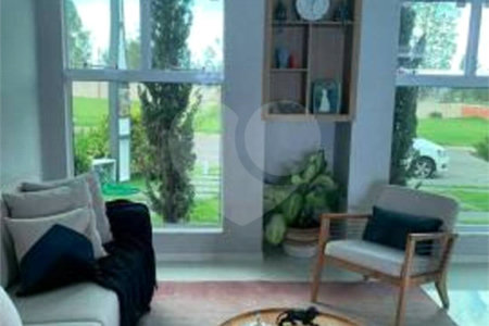 Casa à venda com 4 suítes no condomínio Jardim dos Lagos, Indaiatuba - SP