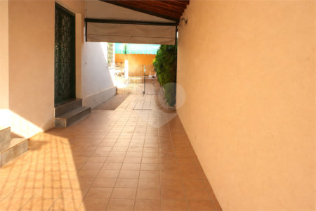 Casa à venda com 2 quartos, sendo 1 suíte, no Centro, Araraquara, SP