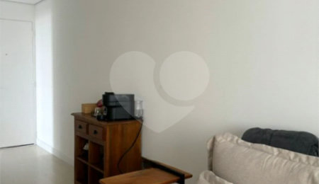 Apartamento à venda com 2 quartos em Vila Bertioga, São Paulo, SP