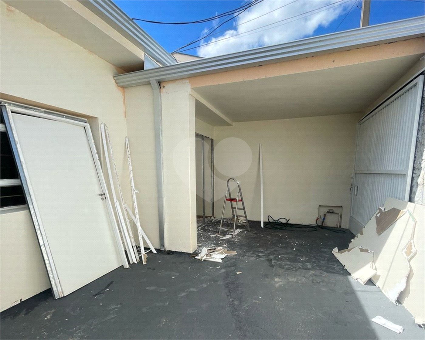 Casa à venda com 2 quartos, sendo 1 suíte, em Jardim Vieira de Moraes, Itapetininga, SP