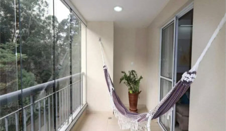 Apartamento à venda com 3 quartos, sendo 1 suíte,  em Vila Andrade, São Paulo, SP