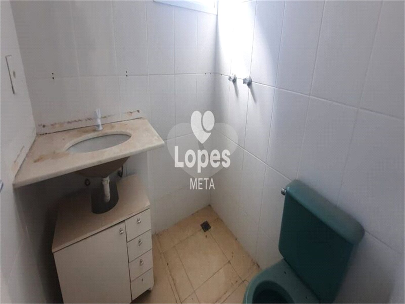 Apartamento à venda com 2 quartos, sendo 1 suíte, em Jardim das Colinas, São José dos Campos, SP