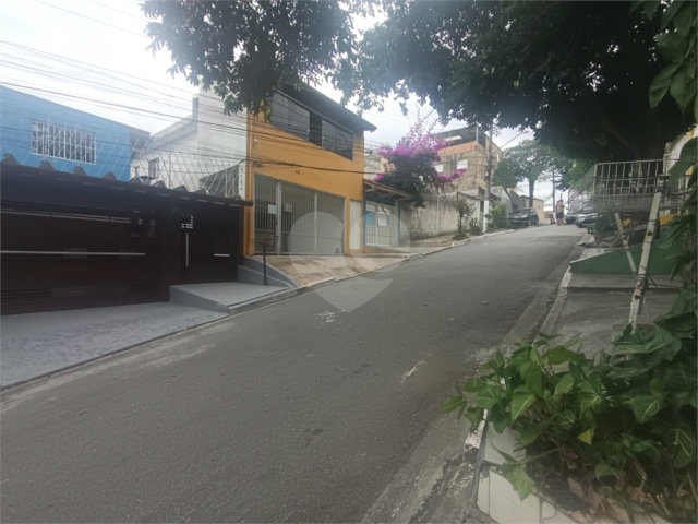 Casa à venda com 2 quartos em Campo Limpo, São Paulo, SP