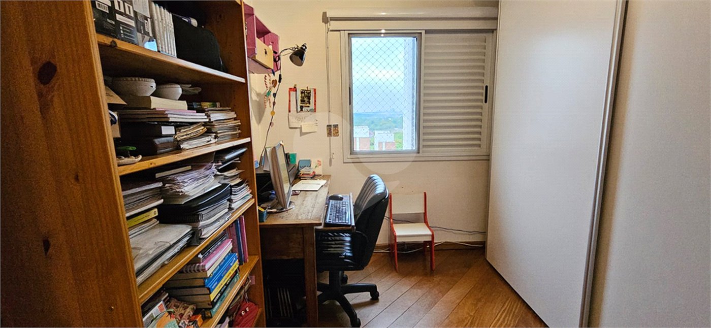 Apartamento à venda com 3 quartos, sendo 2 suítes, em Pinheiros, São Paulo, SP
