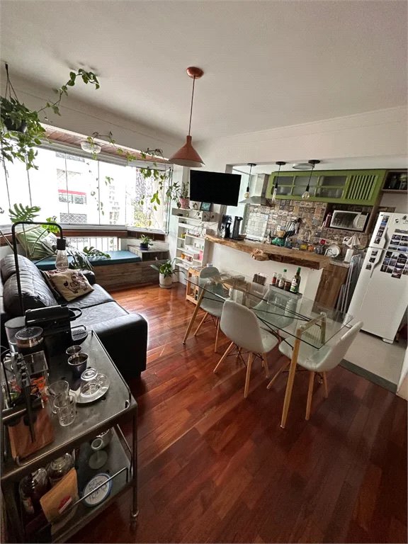 Apartamento para alugar com 2 quartos em Pinheiros, São Paulo, SP