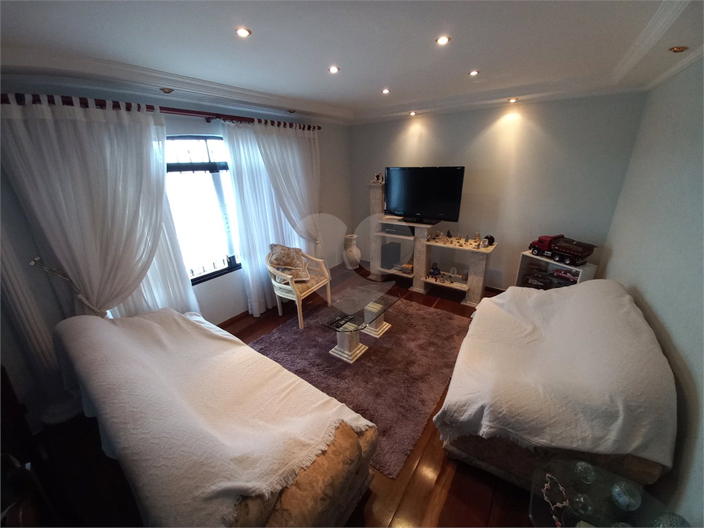 Sobrado à venda com 3 quartos, sendo 1 suíte, em Jardim Umarizal, São Paulo, SP