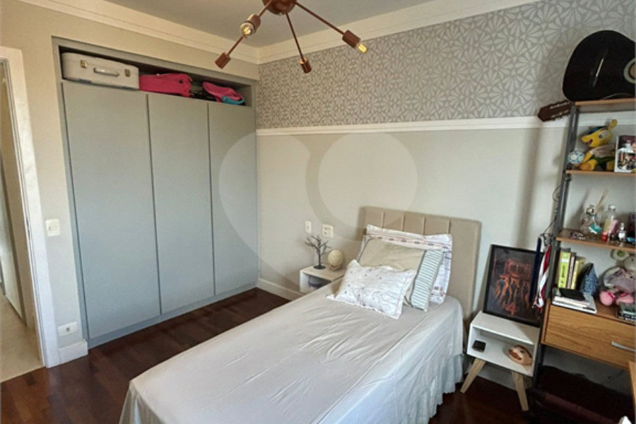Apartamento à venda com 3 quartos, sendo 1 suíte, em Parque Novo Mundo, São Paulo, SP