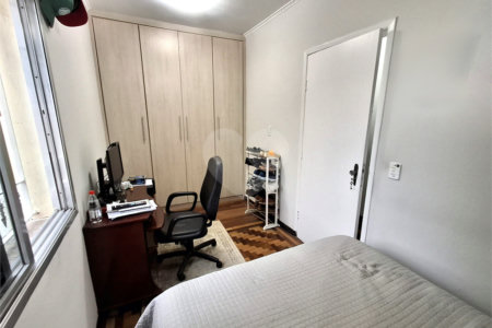Sobrado à venda com 3 quartos, sendo 1 suíte, em Vila Independência, São Paulo, SP