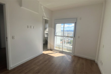 Apartamento à venda com 3 quartos, sendo 1 suíte, em Vila Helena, Atibaia, SP