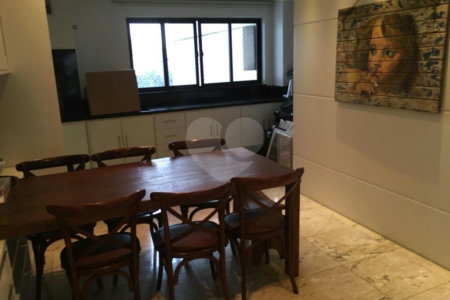 Apartamento à venda com 4 suítes em Paraíso do Morumbi, São Paulo, SP