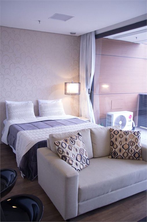 Apartamento para alugar com 1 quarto em Vila Olímpia, São Paulo, SP