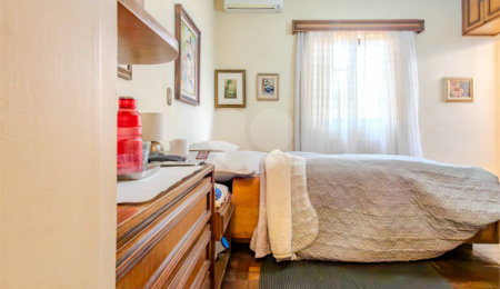 Sobrado à venda com 4 quartos, sendo 1 suíte,  em Vila Cruzeiro, São Paulo, SP