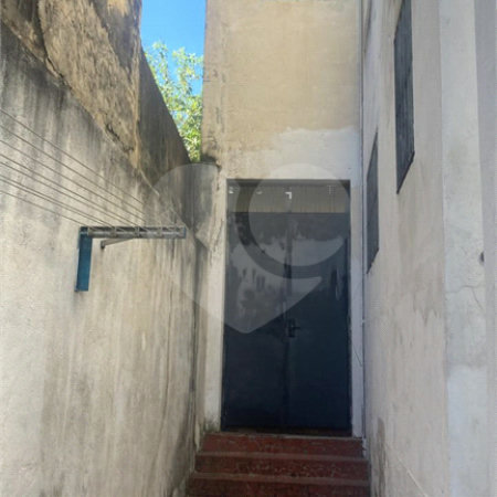 Sobrado à venda com 3 quartos em Água Fria, São Paulo, SP