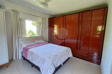 Casa à venda com 3 quartos, sendo 1 suíte, no condomínio Santa Inês, Itu - SP