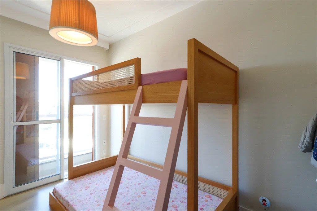 Apartamento à venda com 3 quartos, sendo 1 suíte, em Vila Anastácio, São Paulo, SP