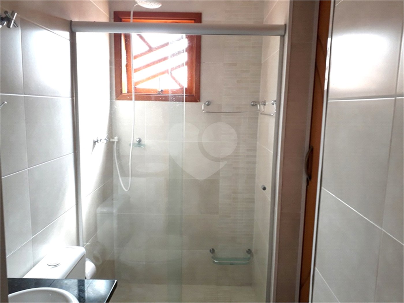 Sobrado à venda com 3 quartos, sendo 2 suítes,  em Santana, São Paulo, SP