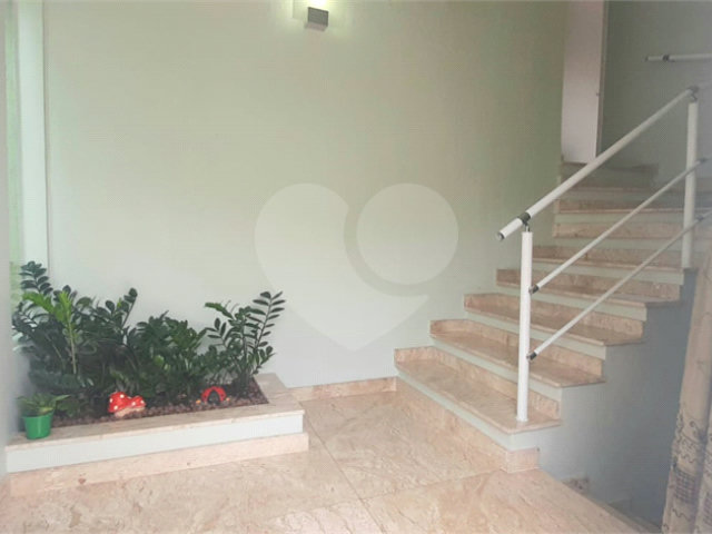 Sobrado à venda com 4 quartos, sendo 2 suítes,  em Tucuruvi, São Paulo, SP