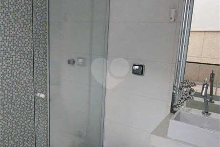 Casa à venda ou para alugar com 3 suítes no condomínio Mont Blanc, Sorocaba - SP