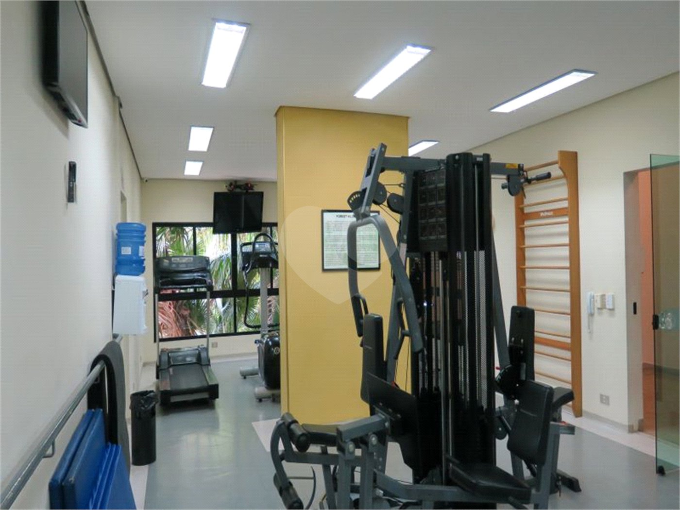 Apartamento à venda com 3 quartos, sendo 2 suítes, em Jardim Parque Morumbi, São Paulo, SP