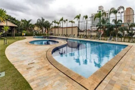 Apartamento à venda com 3 suítes em Lapa, São Paulo, SP