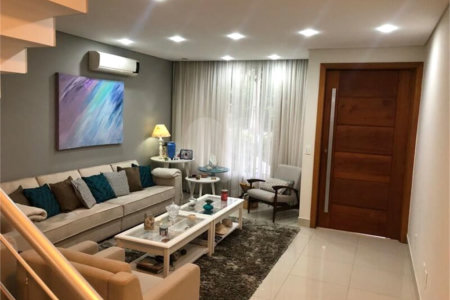 Casa à venda com 4 quartos, sendo 3 suítes, no condomínio Residencial Terra Nobre, Indaiatuba - SP