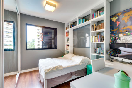 Apartamento à venda com 4 quartos, sendo 2 suítes, em Morumbi, São Paulo, SP