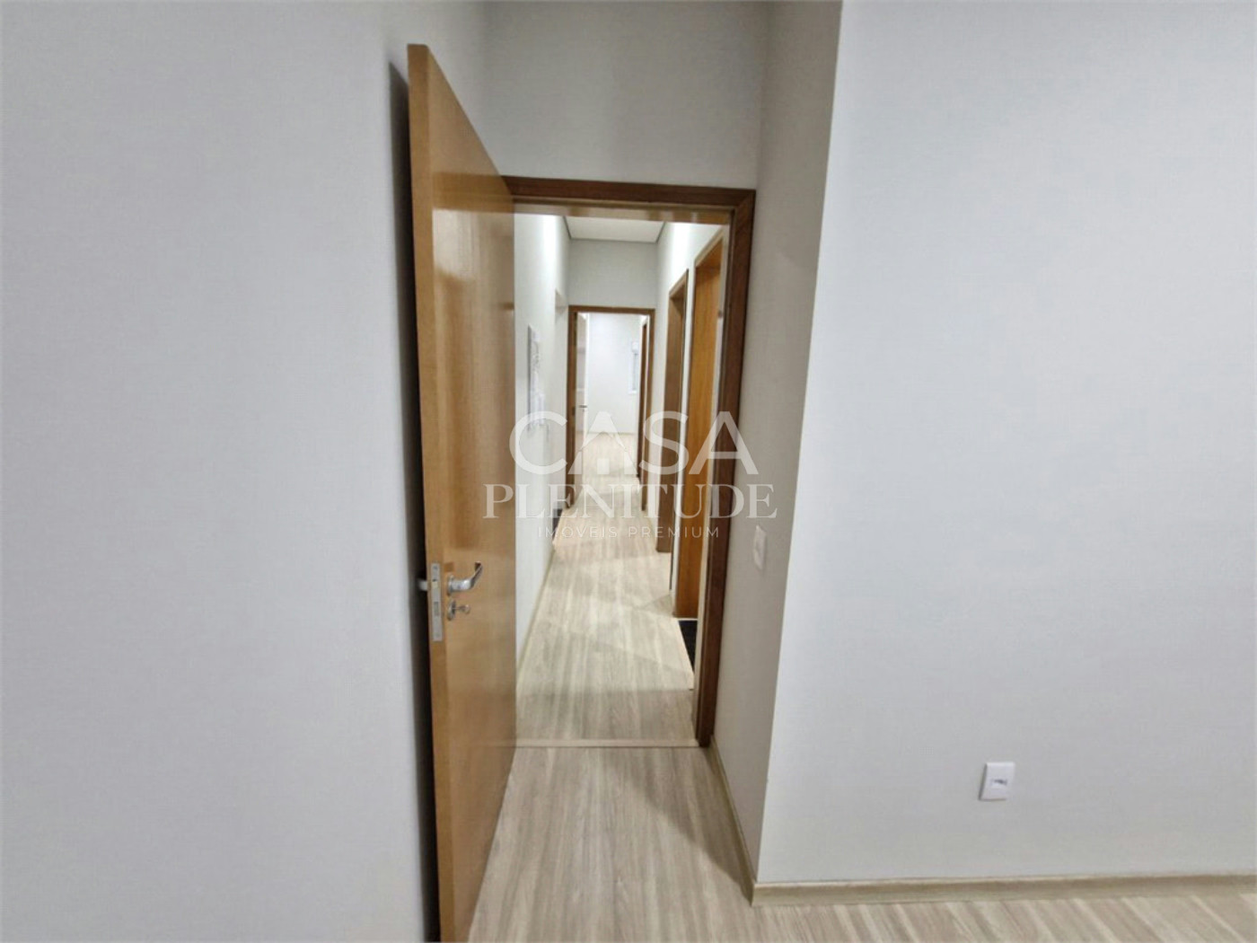 Casa em condomínio à venda com 3 quartos, sendo 1 suíte, em Cajuru do Sul, Sorocaba, SP