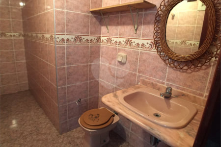 Casa à venda com 4 suítes no condomínio Estância Marambaia, Vinhedo - SP