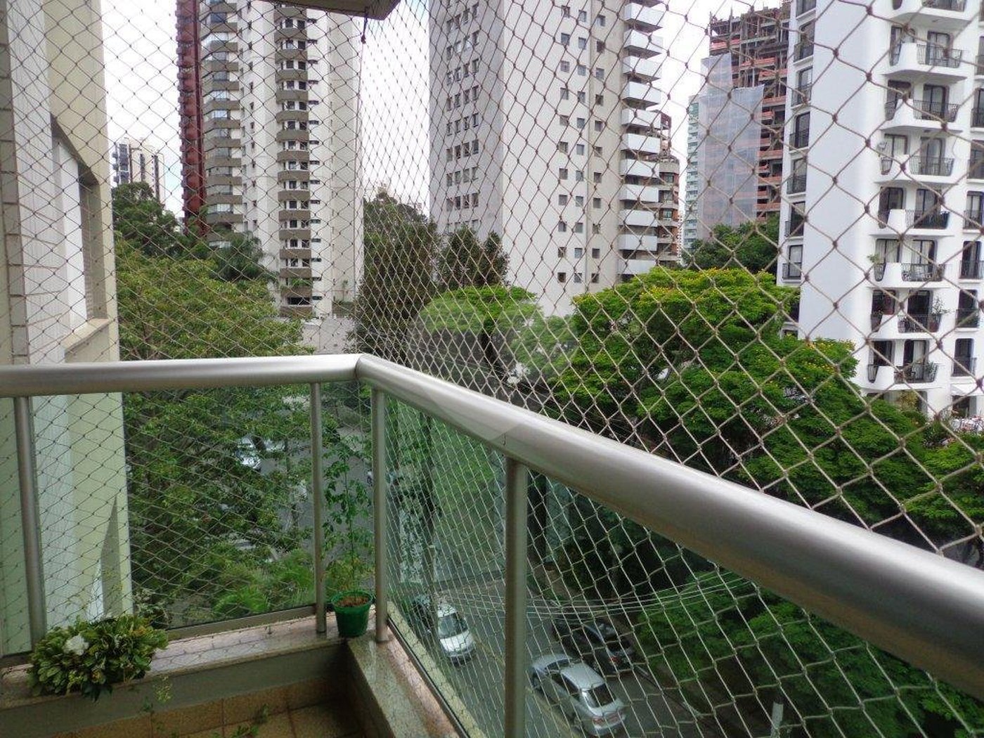 Apartamento à venda com 3 quartos, sendo 1 suíte, em Jardim Londrina, São Paulo, SP
