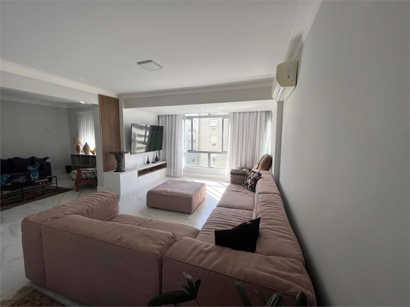 Apartamento Residencial à venda, Gonzaga, Santos - AP0199.