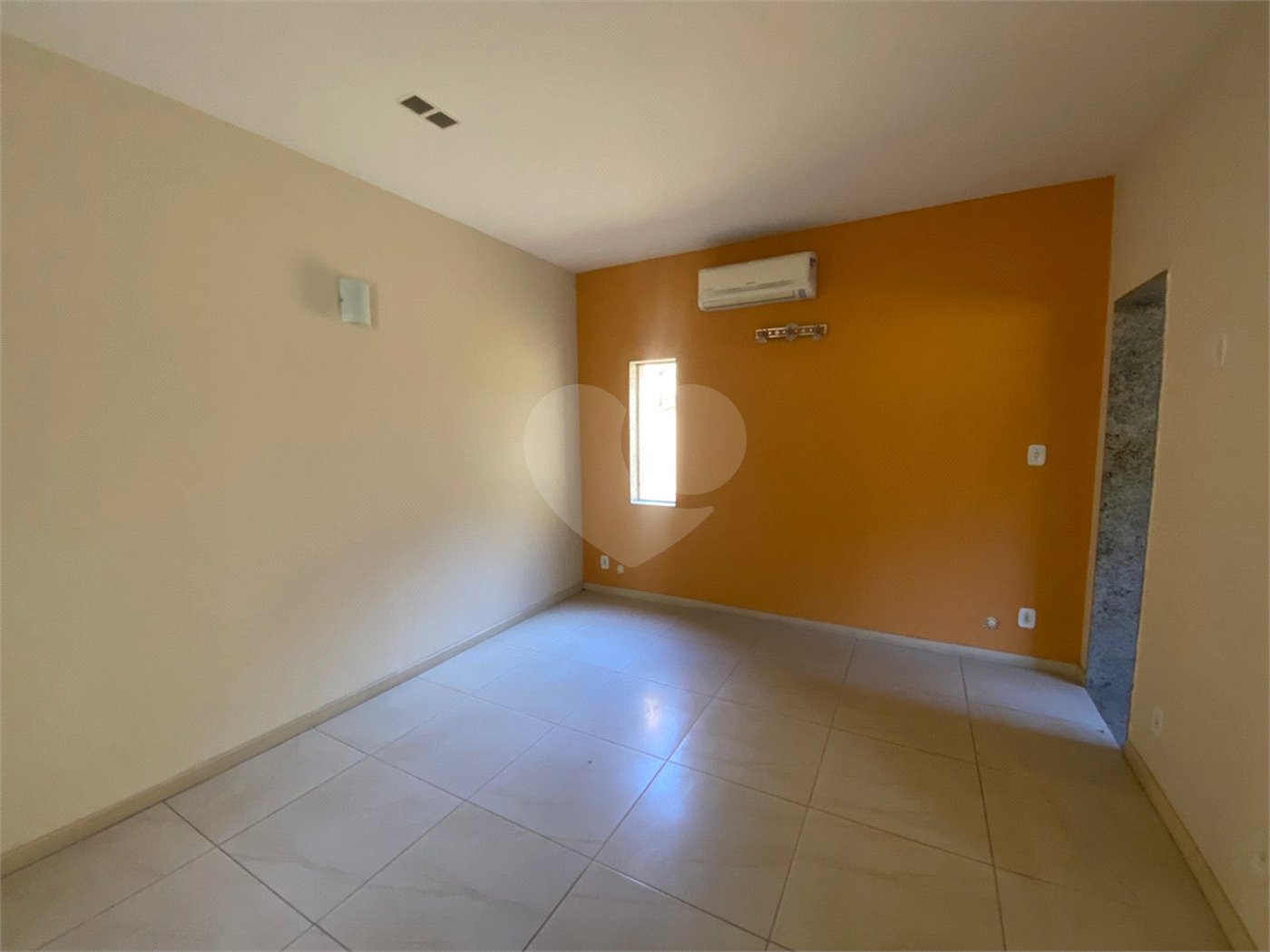 Casa à venda com 2 quartos, sendo 1 suíte, em Campo Grande, Rio de Janeiro, RJ