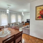 Casa à venda com 4 quartos, sendo 1 suíte,  em Villarejo Sopé da Serra (Vilarejo), Cabreúva, SP