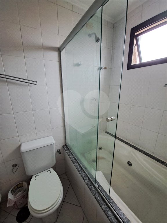 Apartamento à venda com 3 suítes em Sítio São José, Suzano, SP