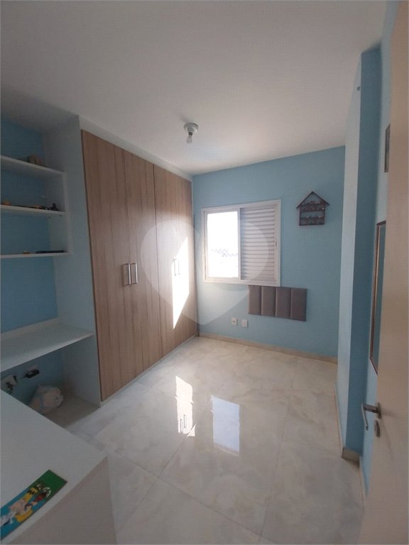 Apartamento à venda com 3 quartos, sendo 1 suíte, em Vila Rubens, Mogi das Cruzes, SP