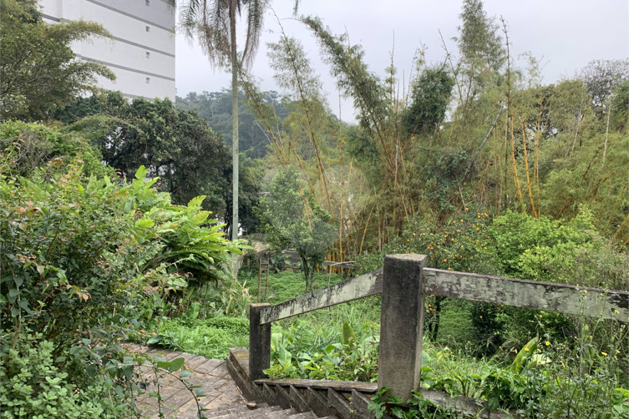 Sobrado à venda com 4 quartos, sendo 2 suítes,  em Tremembé, São Paulo, SP