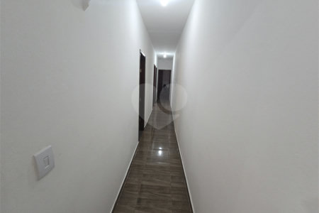 Casa à venda com 3 quartos em Vila Prado, Itapetininga, SP