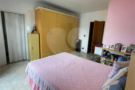 Sobrado à venda com 3 quartos, sendo 1 suíte, em Vila Gustavo, São Paulo, SP