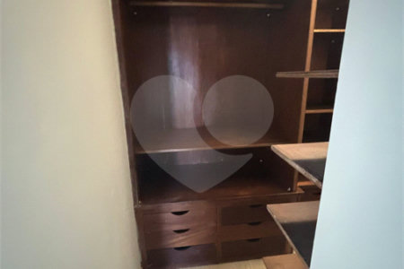 Apartamento à venda ou para alugar com 1 suíte em Vila Suzana, São Paulo, SP