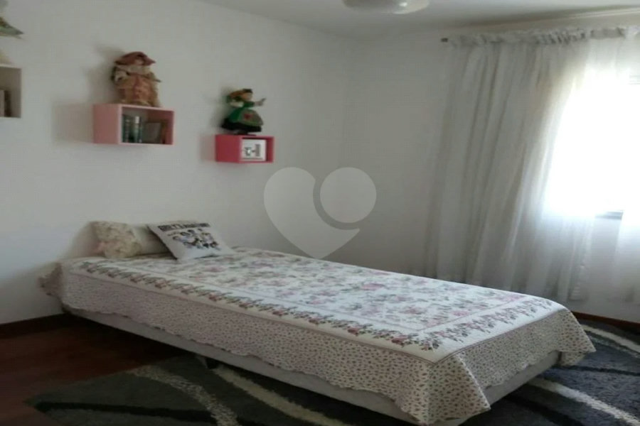 Apartamento à venda com 3 quartos, sendo 1 suíte, em Vila Andrade, São Paulo, SP