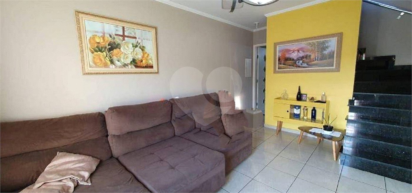 Sobrado à venda com 3 quartos, sendo 1 suíte,  em Vila Mazzei, São Paulo, SP