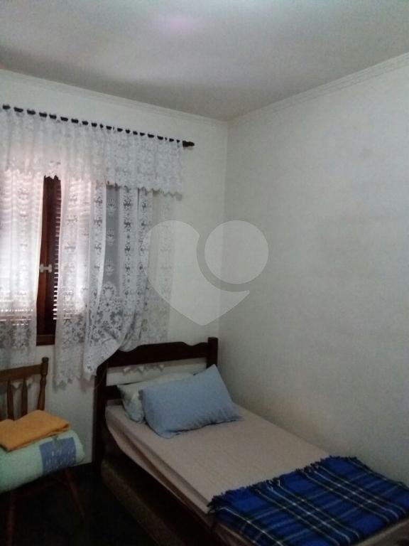 Sobrado à venda com 3 quartos, sendo 1 suíte,  em Jardim do Papai, Guarulhos, SP