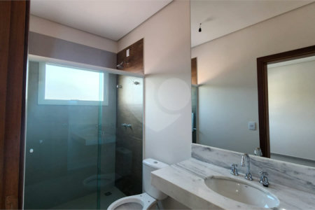 Casa à venda com 4 suítes no condomínio Santa Isabel I, Louveira - SP