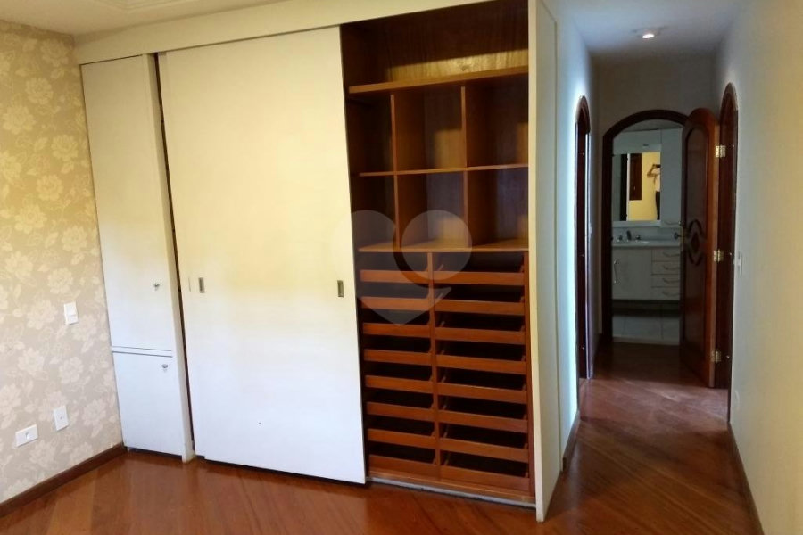 Casa à venda com 4 suítes em Tremembé, São Paulo, SP