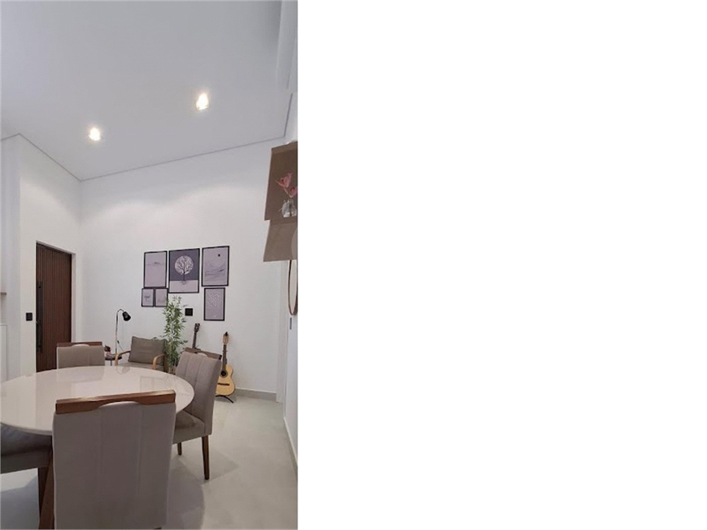Casa à venda com 2 quartos, sendo 1 suíte, no condomínio Jardim Park Real, Indaiatuba - SP