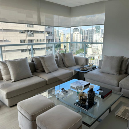 Apartamento à venda com 3 quartos, sendo 2 suítes, em Vila Olímpia, São Paulo, SP