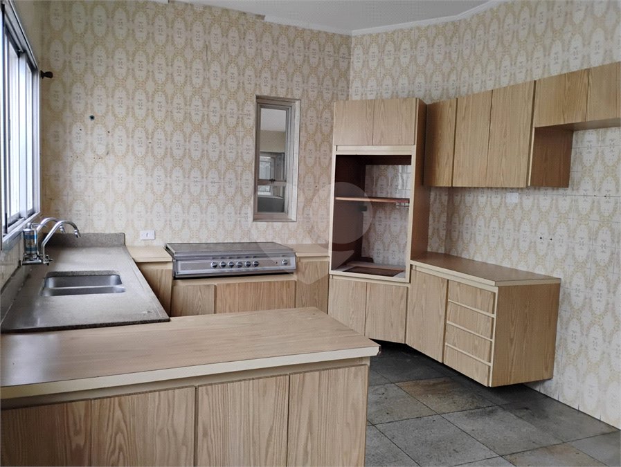 Sobrado à venda com 3 quartos, sendo 1 suíte,  em Jardim Jabaquara, São Paulo, SP