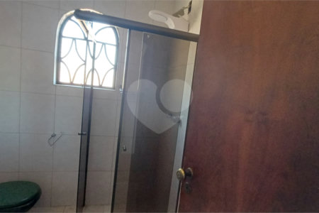 Sobrado à venda com 5 quartos, sendo 2 suítes,  em Parque Continental, São Paulo, SP