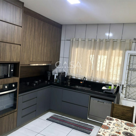 Casa à venda com 1 suíte em Parque São Bento, Sorocaba, SP