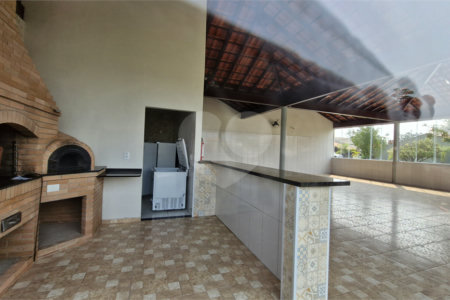 Casa à venda no condomínio Santa Mônica, Atibaia - SP